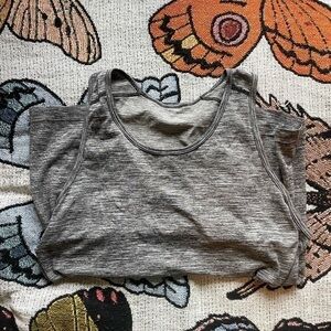 ❤️lululemon tanktop